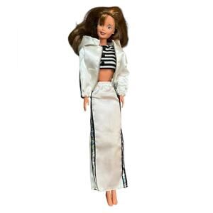 Mattel Barbie Doll 1993 with Black and White Striped Outfit EUC